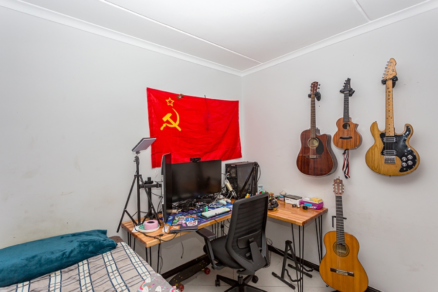 2 Bedroom Property for Sale in Buh Rein Estate Western Cape
